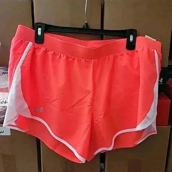 Under Armour Fly by 2.0 Running Shorts Pink Women Size Small‎ Loose Fit NWT - Picture 1 of 6